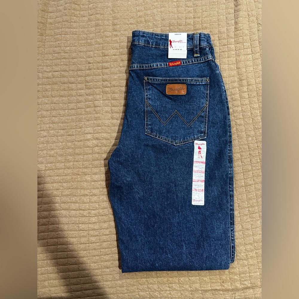 Wrangler wommen's Dark Blue Relaxed Jeans